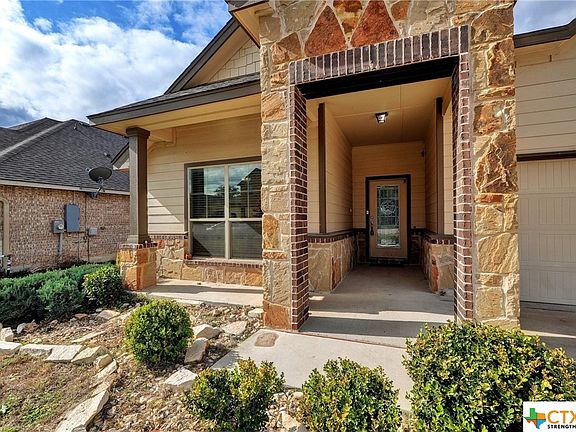4th image of 5510 Othello Dr