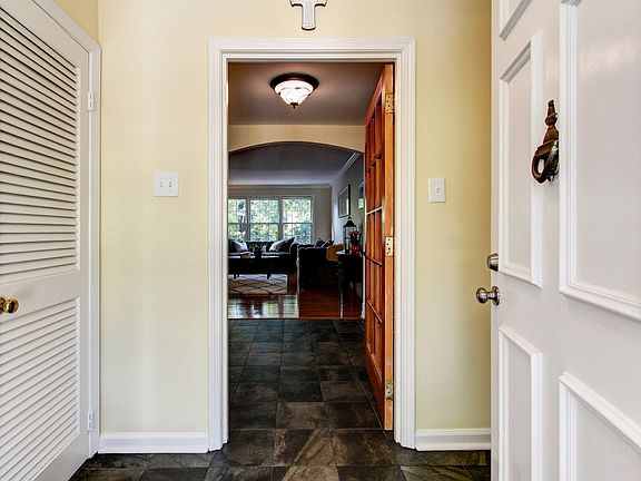 2nd image of 8918 Tuckerman Ln
