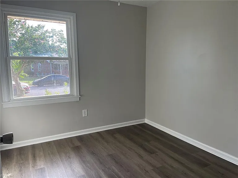 7120 Clarion Ln — Photo 17