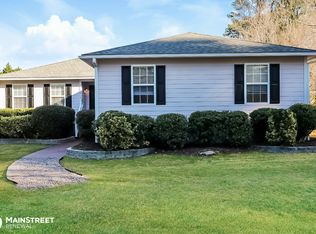 3613 Cove Dr, Raleigh, NC 27604