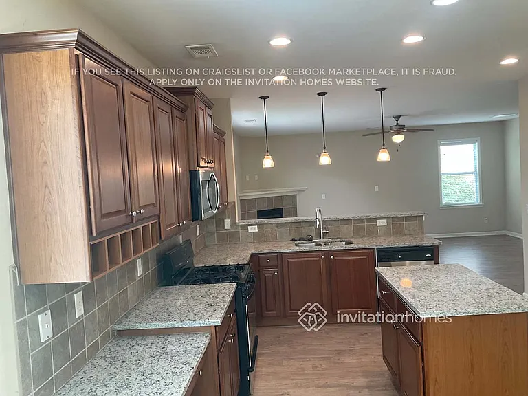 765 Stillrock Dr SW — Photo 5
