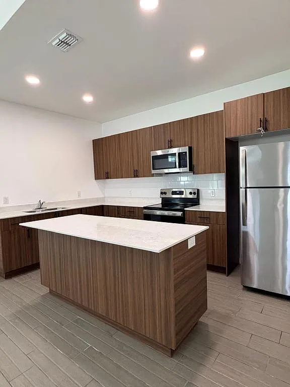 534 North Ave, Unit C Donna TX 78537 — Photo 4
