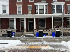 1227 N 2nd St, Harrisburg, PA