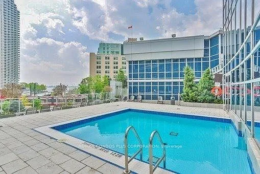 218 Queens Quay W #1211 — Photo 7