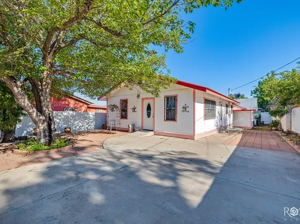 1906 Santa Rosa St, Ozona, TX 76943