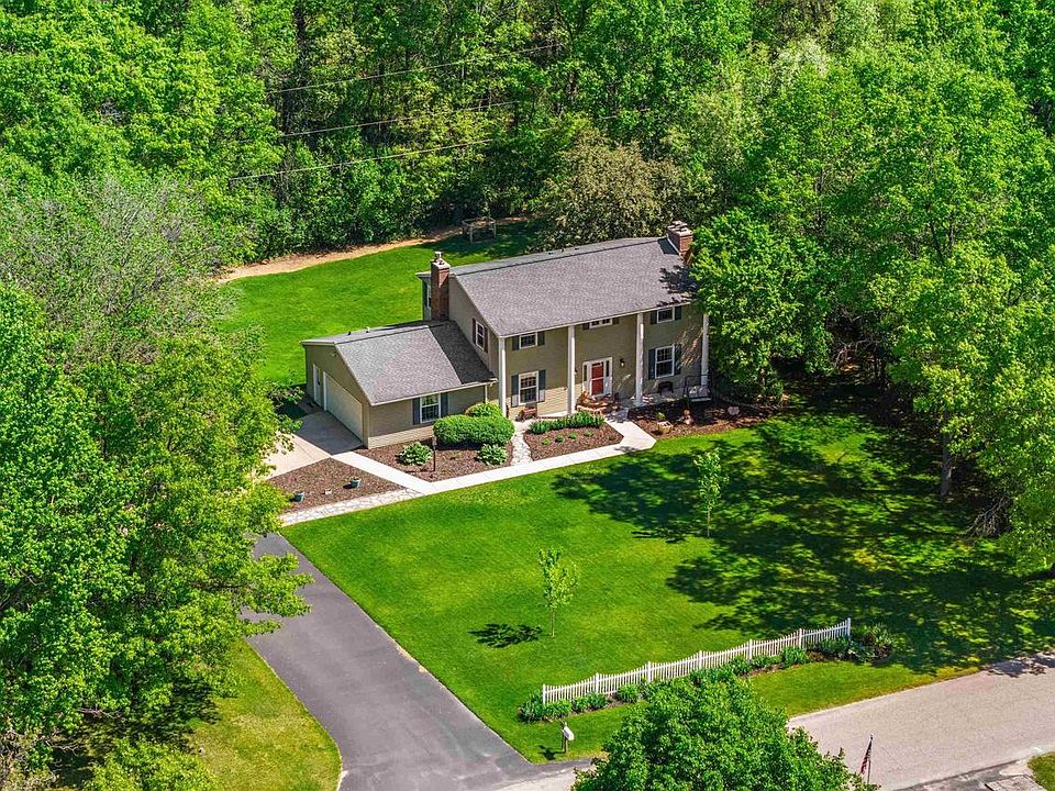 1st image of 4732 BARBARAS LANE