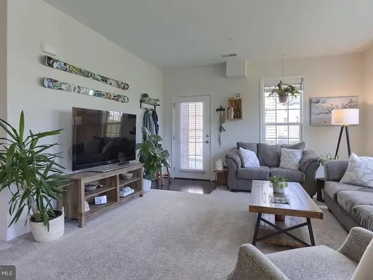 670 Whitetail Dr — Photo 7