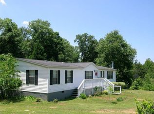 8045 Knight Rd, Gainesville, GA 30506