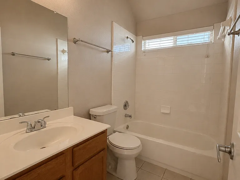 9809 Hedge Bell Dr — Photo 8
