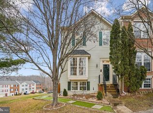 11741 Barrows Ln, Woodbridge, VA 22192