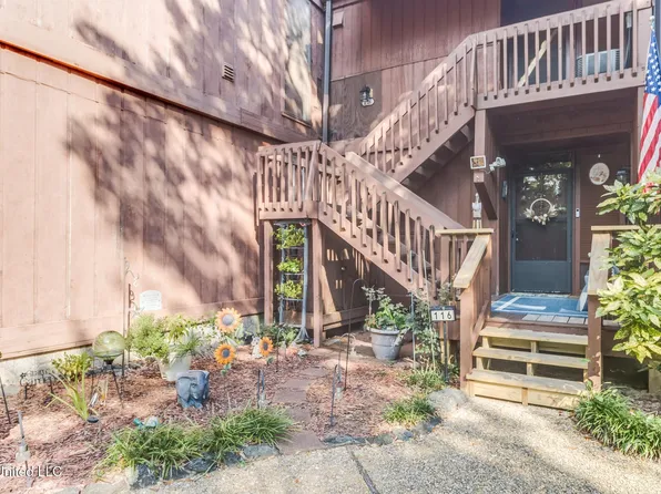 116 Lakeside Villa #B, Diamondhead, MS 39525