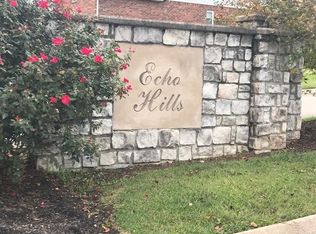 404 Solitude Cir, Goodlettsville, TN 37072