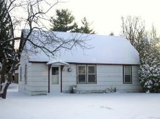 303 E Madison St, Wautoma, WI 54982