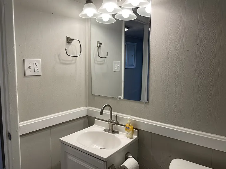 102 Madrid St #9 — Photo 9