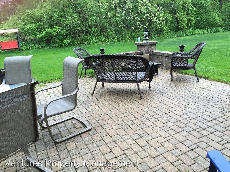 1st image of 2895 Dartmouth Ln