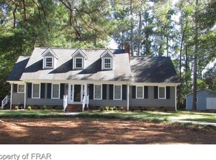 909 Merry St, Dunn, NC 28334