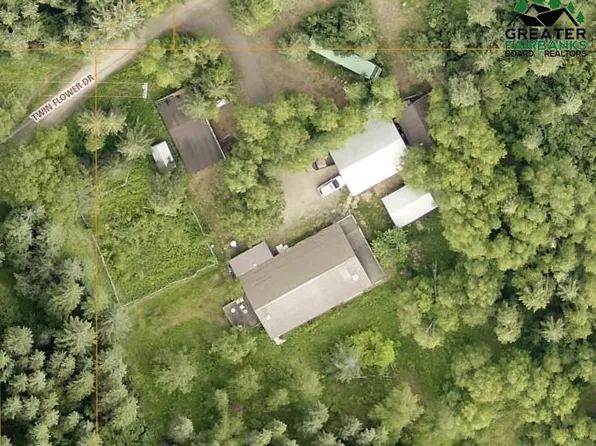 2181 Twin Flower Dr, Fairbanks, AK 99709