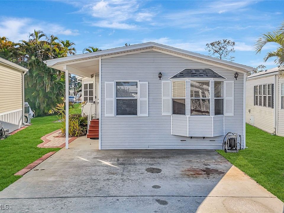1st image of 10827 Little Heron Cir