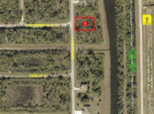 139 Naples Ave S, Lehigh Acres, FL 33974