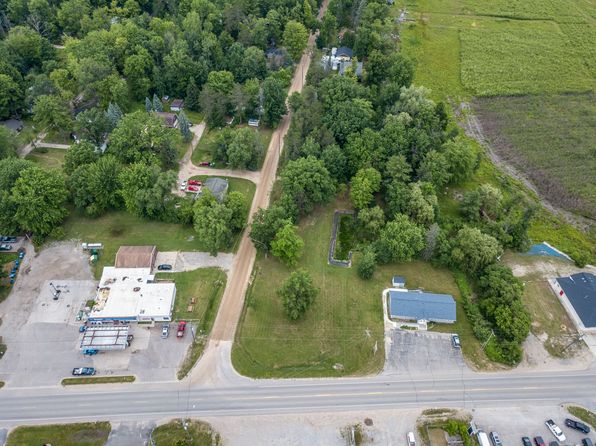 3983 S Pine Rd, Beaverton, MI 48612