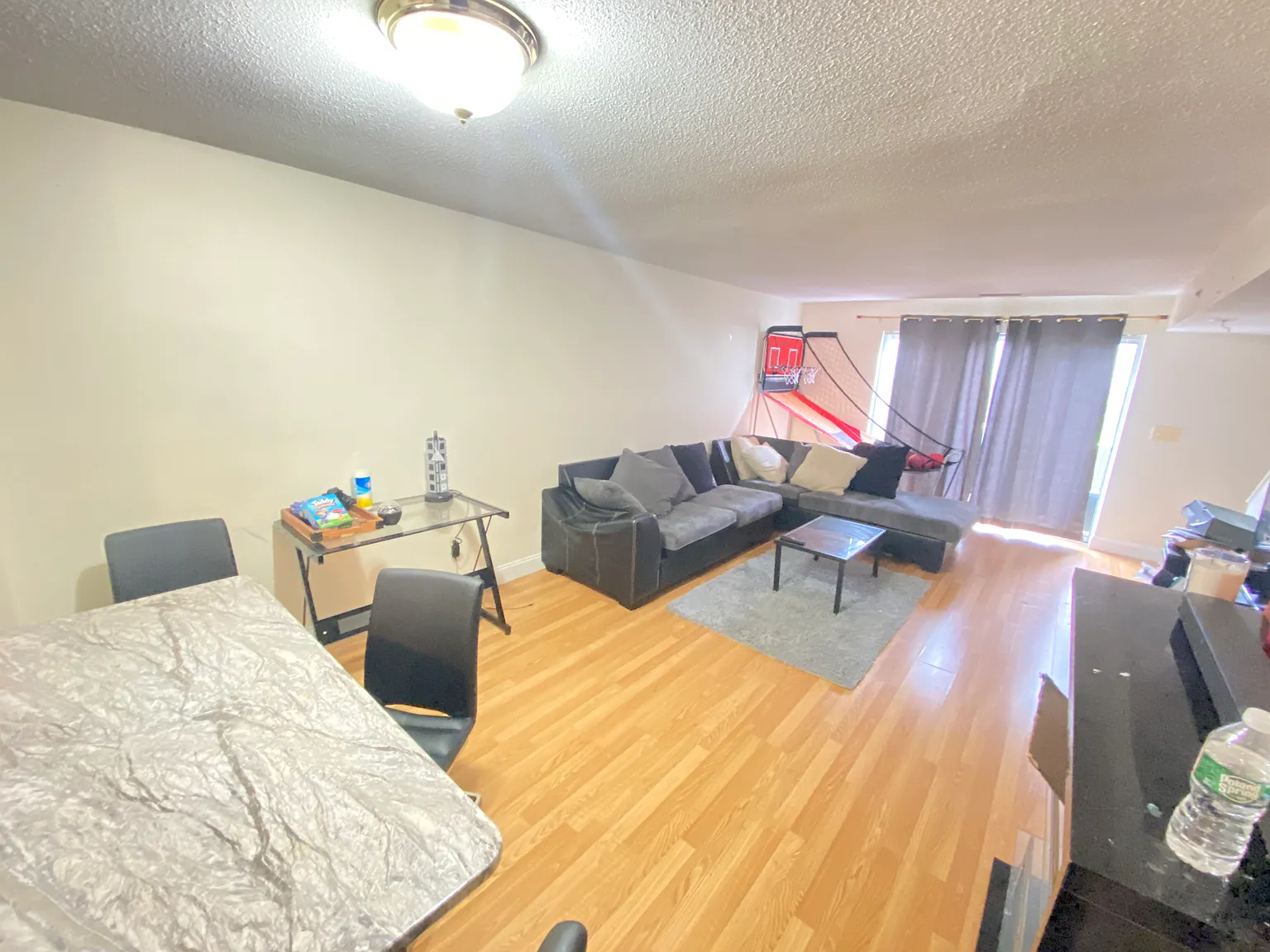 2 bed, 1.5 bath, $3,100 — Photo 3