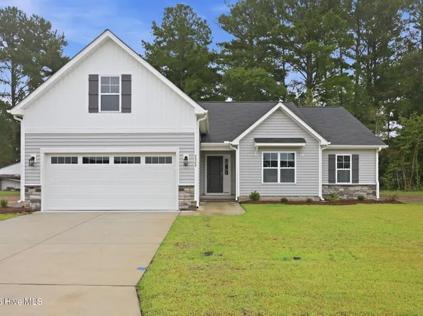 2325 Rhinestone Drive, Winterville, NC 28590