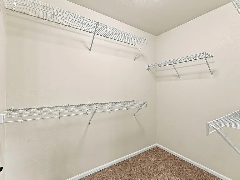 6038 Discovery St E — Photo 35
