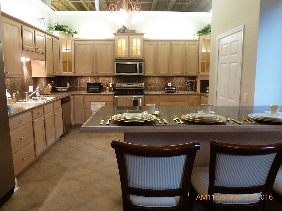 1st image of 215 S Jefferson Ave #208