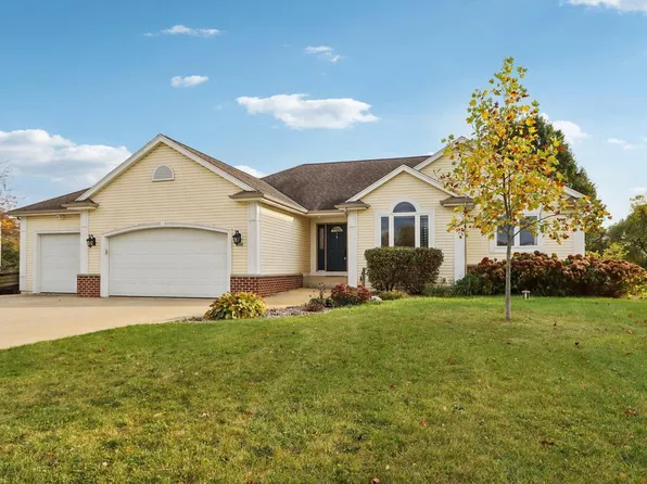 6802 Sandy LANE, Waterford, WI 53185