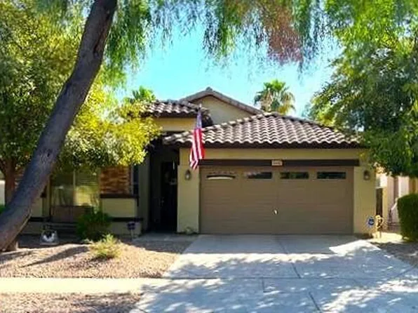 4499 E SUNDANCE Court, Gilbert, AZ 85297