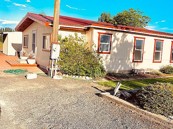 5th image of 5171 Westshore Dr NE