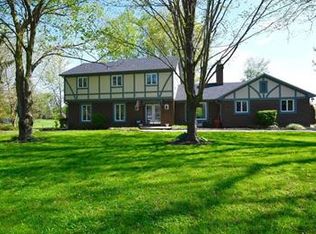 820 Roxbury Ln, Noblesville, IN 46062