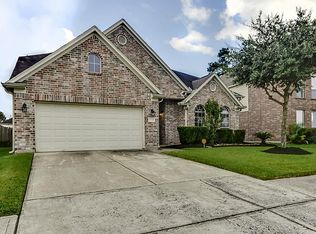 17015 Dawn Shadows Dr, Humble, TX 77346
