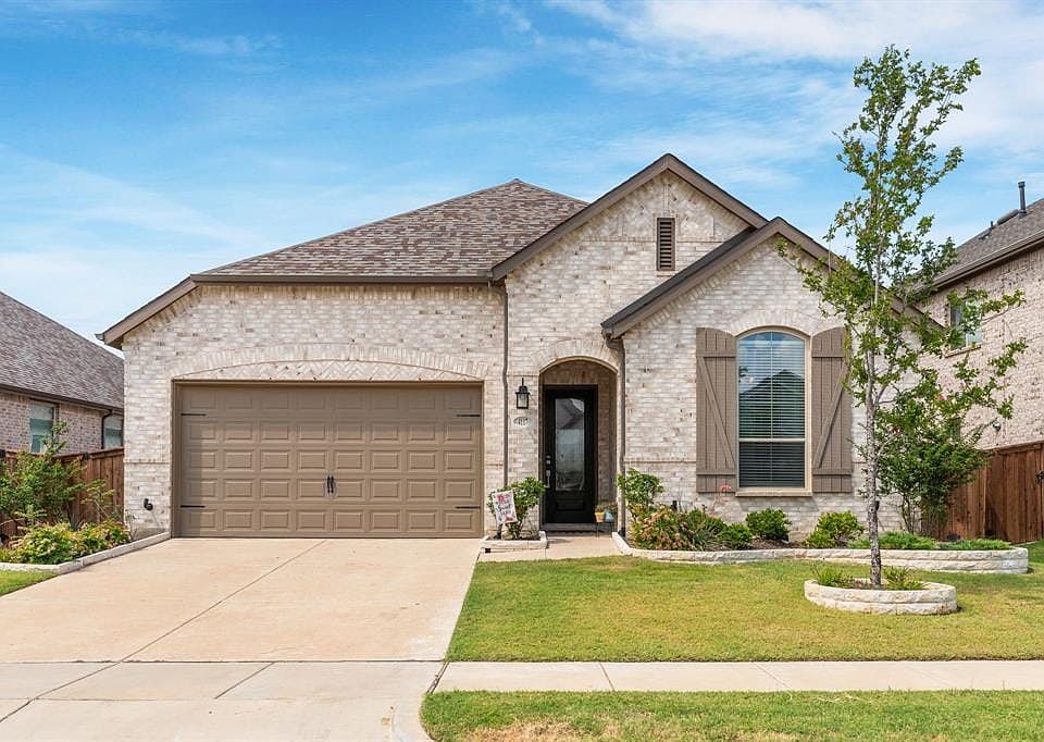1st image of 4117 Fox Trotter Dr