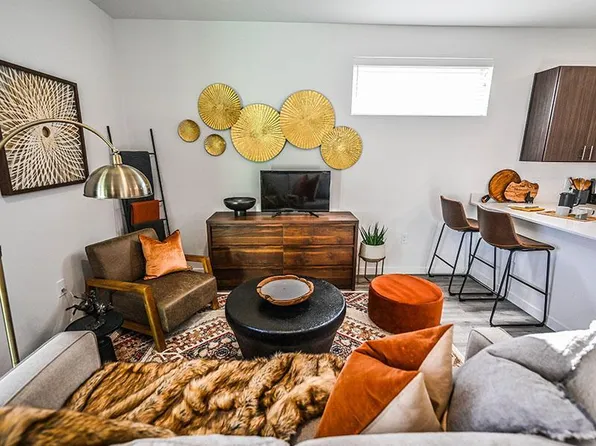Camino Real Apartments