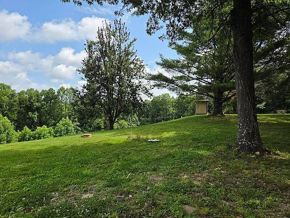 3rd image of 58533 Murphy Remy Rd