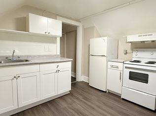 1073 Albert Rd, Windsor, ON N8Y3P4