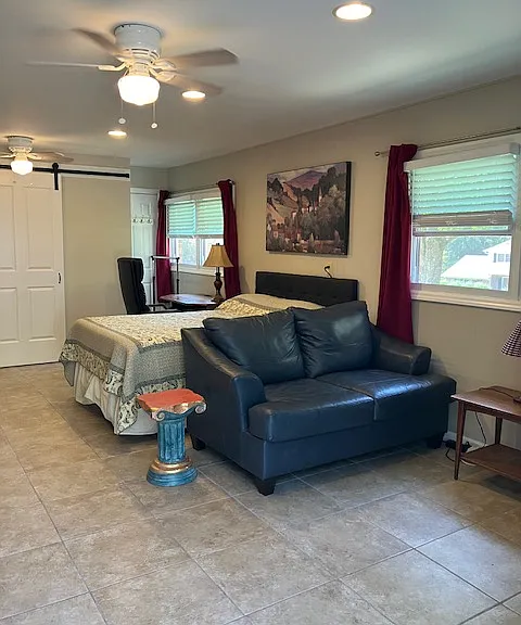 2305 Crestview Way #1C — Photo 3