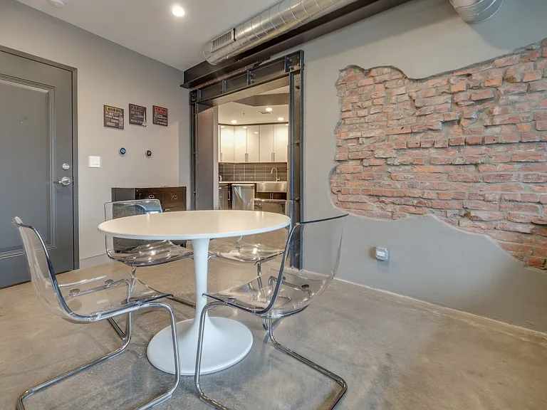142 Newark Ave #301 — Photo 6