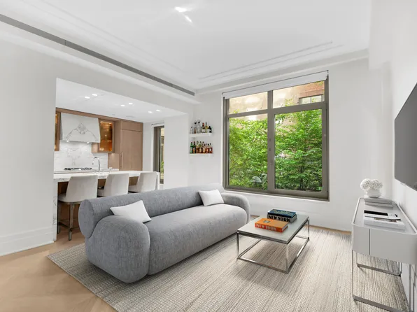 40 Bleecker Street image 1 of 14