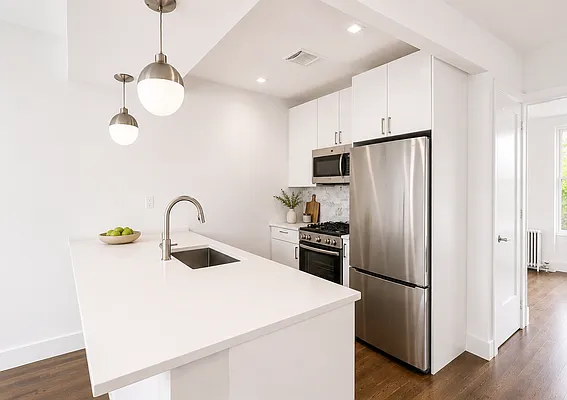 Kitchen, photo 1