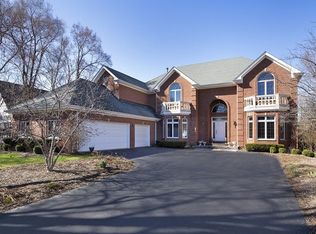 3722 Maple Ave, Northbrook, IL 60062