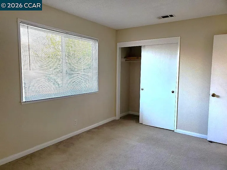 708 Court Ln — Photo 18