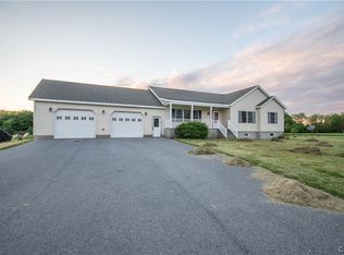 25427 Hinds Rd, Watertown, NY 13601