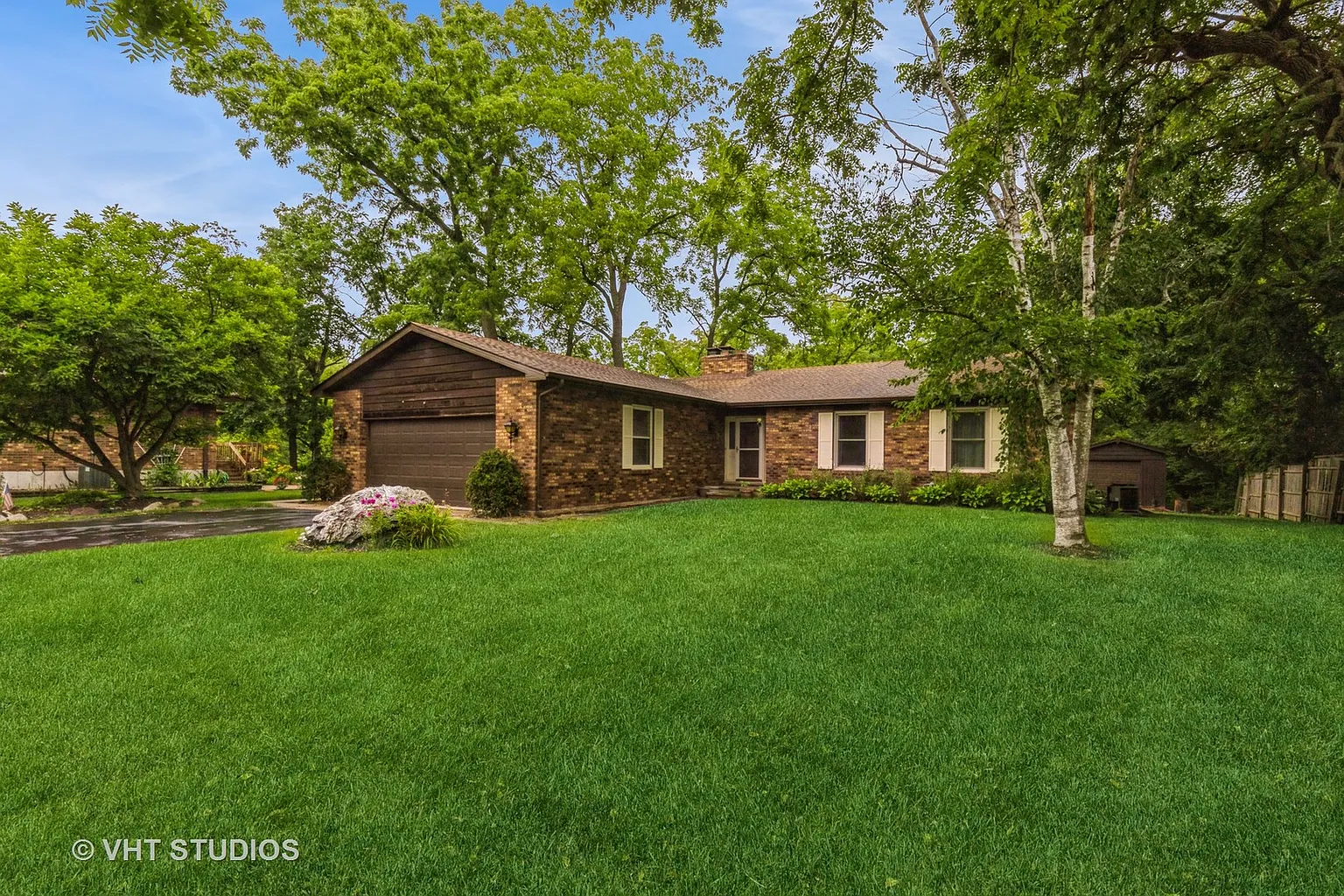 9850 W Marguerite Ln photo 1