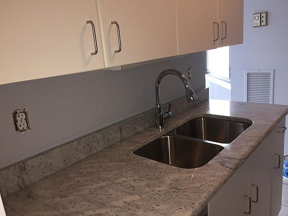 4th image of 401 E Ontario St APT 3109