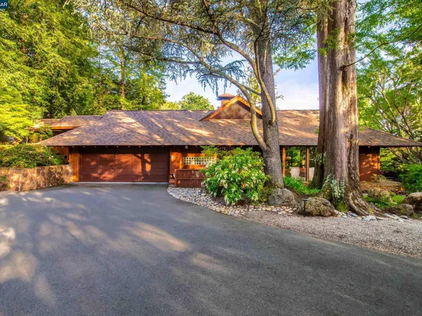 1038 Pine Ln, Lafayette, CA 94549