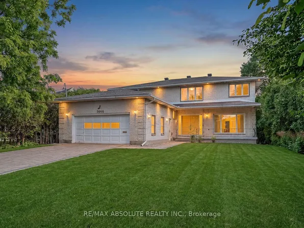 1444 Normandy Cres, Ottawa, ON K2C 0N6