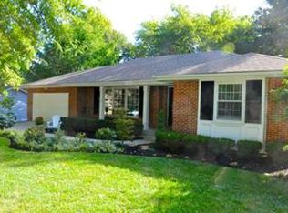 7331 Booth St, Prairie Village, KS 66208