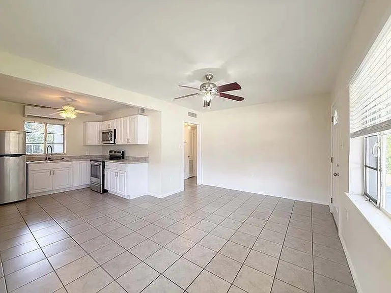 1318 Divot Ln — Photo 12